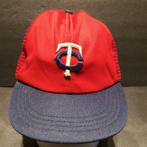 Minnesota Twins Vintage Made in USA SnapBack hat by Reynolds L/XL